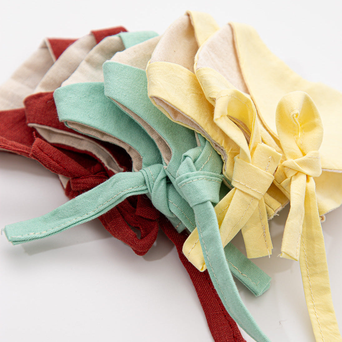 Ribbon Vest – AMBAR STORE